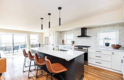 CUF House | OTR Boutique Firehouse w/Deck Views of the City