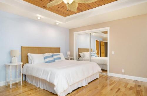Coloma House | Peaceful Forested 5 Bdrm Near Lake sleeps up to 16