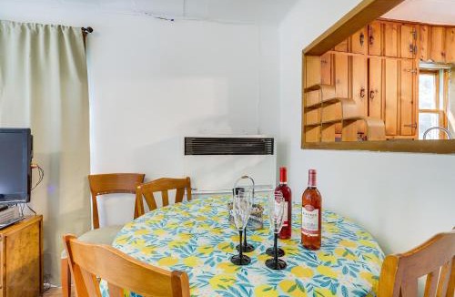 Hudson Lake House | Peaceful Grams Lake Stay Near Notre Dame