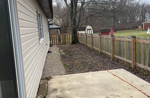 Parkdale House | Peaceful Ranch Retreat in Fairfield, Games, Gazebo & More