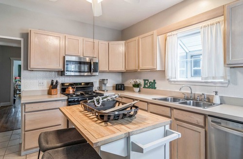 Forest Park House | Pearly Gates | 3 Bed | Sleeps 5 | w/2-Car Garage