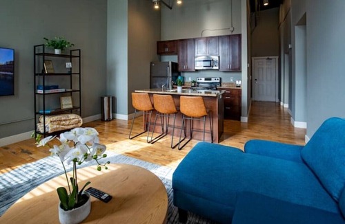 Downtown Apartment | Perfect 1 Bed in the City Center of Grand Rapids