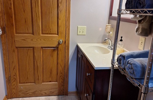 Evart House | Perfect 2-bedroom house in Evart for a secluded relaxing getaway!