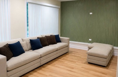 Auburn Gresham House | Perfect 4-bedroom house with AC in delightful Chicago neighborhood