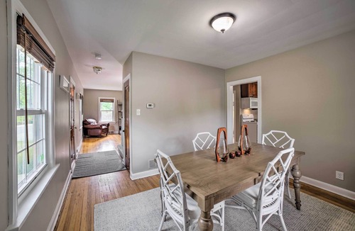 Miller Beach House | Pet-Friendly Lake Getaway: 1 Block to Beach!