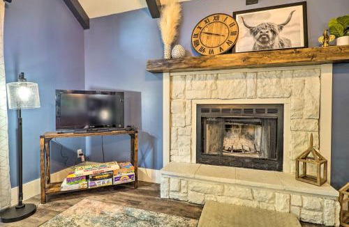 Canadian Lakes House | Pet-Friendly Stanwood Sanctuary w/Fire Pit!