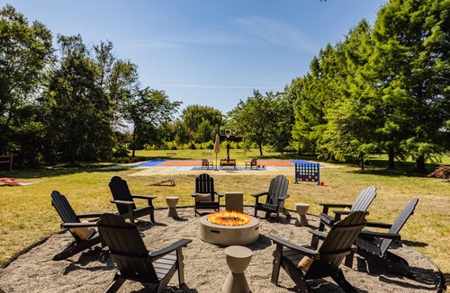 Westfield House | Pickleball, Bball, Hot Tub, Movie Theater, Game Rm