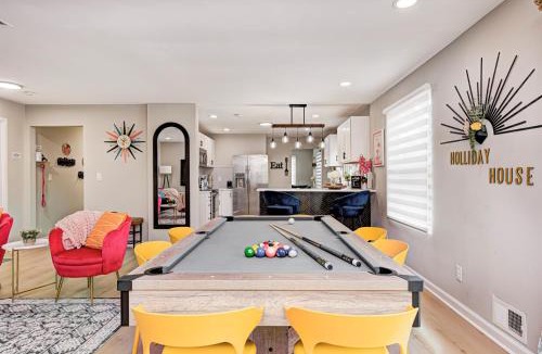 Indianapolis House | Play Pickleball & Shoot Hoops, Near Grand Park & Downtown Indy