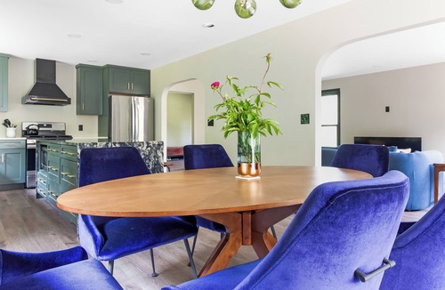Fennville House | Private 4 Bed/4.5 Bath Estate w/Pool on 5 Acres