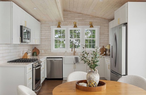 Coloma House | Private Pool | Dining for 12 | Hot Tub