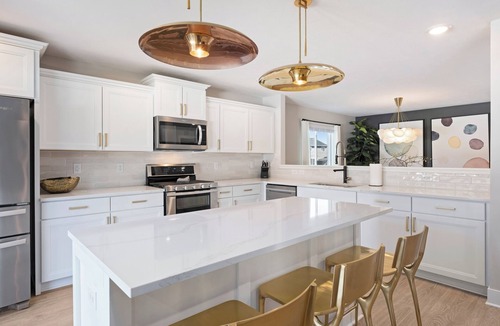 Grandville House | Private Pool, Infared Sauna, Full Gym, Hot Tub, Sleeps 16