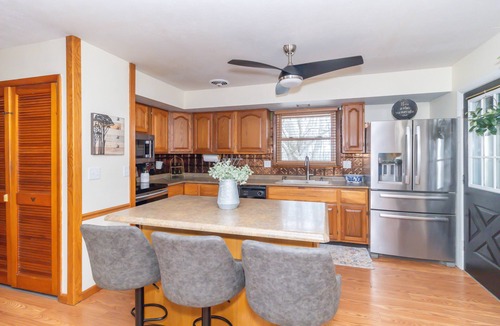 New Castle House | Providence Hideaway: Trailer parking. near Henry Co Saddle Club, pet-friendly