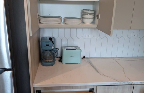 Woodlawn Apartment | Quiet and comfortable 2BR Garden Unit