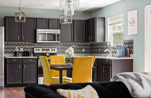 Cartersburg House | Quiet Avon Retreat – Near Indy, IMS & Airport