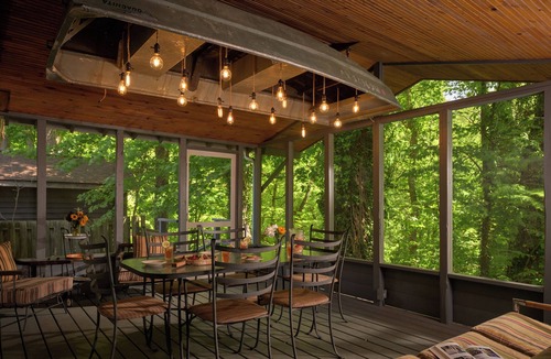 Union Pier House | River's Edge on 30 Acres with Kayaks/Pool/Farm/River/Trails/Pets, near Beach