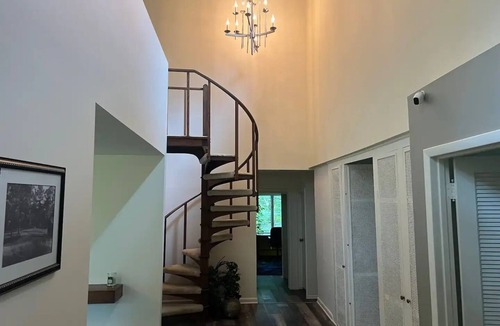 Dexter House | Riverbend: A beautiful country 4-bedroom house in Dexter.