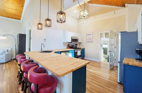 Three Oaks House | Schoolhouse - 4- Bedroom - King Bed, Game Room, Large Fenced Yard - Dog Friendly