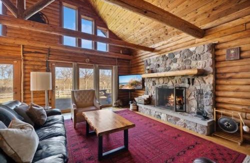 Rolling Prairie House | Scout's Haven by Juniper Holiday + Home