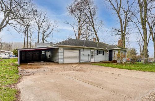 Delton House | Secluded Home w/Lake View in Delton!
