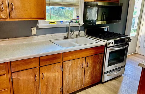 South Bend House | single family home, easy access, safe area