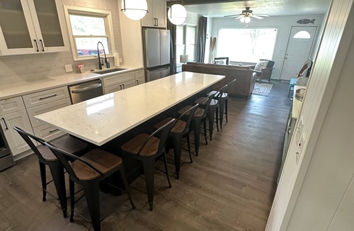 Benton Harbor House | Sister Lakes Getaway - Family & Friends - Pet-Friendly - Massive deck & fire pit