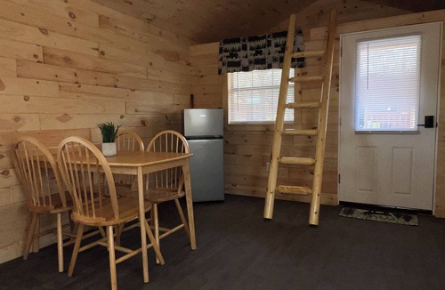 Sister Lakes Cabin | Sister Lakes of Michigan Glamping Cabin #1