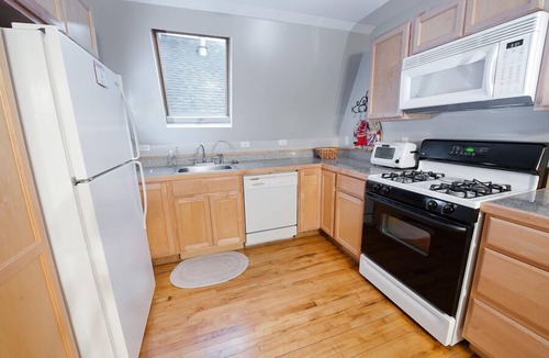 Saint Joseph House | Six bedrooms duplex.available JULY 5-12 available !