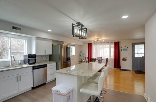 Woodland Beach House | Spacious Lakefront House w/Backyard Fire Pit
