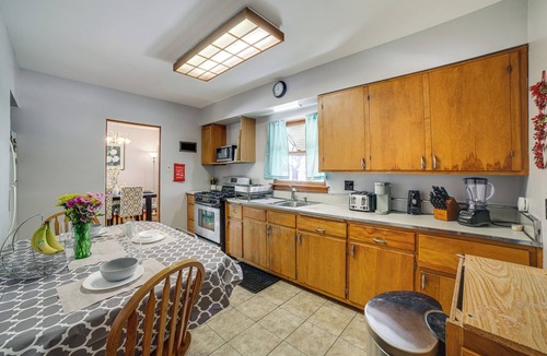 Lansing House | Spacious & Peaceful Suburban Home in Lansing!