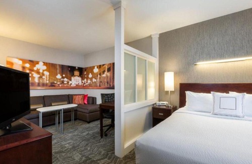 Fishers Hotel | SpringHill Suites Indianapolis Fishers