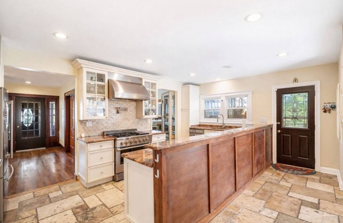 Whitmore Lake House | Stay, Swim and Fish in Whitmore Lake