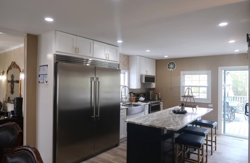 Wooded Estates House | STEPS TO ND STADIUM! Newly Remodeled 6-bdrm, 4 bath on .6 acres with lrg deck