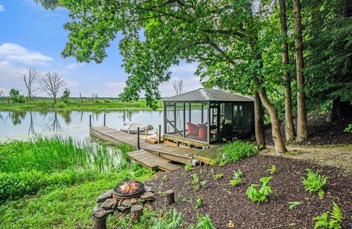 Saugatuck House | Stylish riverfront retreat w/hot tub, screened boathouse, fishing dock & kayaks