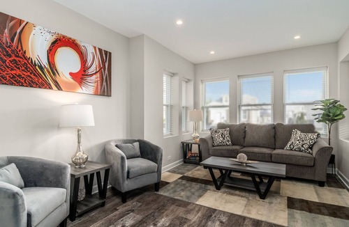Summit House | Summit Rental - W 56th Street