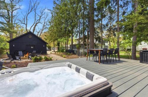 Michiana House | Sunset on Pokagon