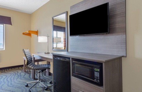 Kokomo Hotel | Super 8 by Wyndham Kokomo