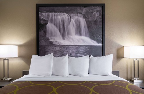 Merrillville Hotel | Super 8 by Wyndham Merrillville