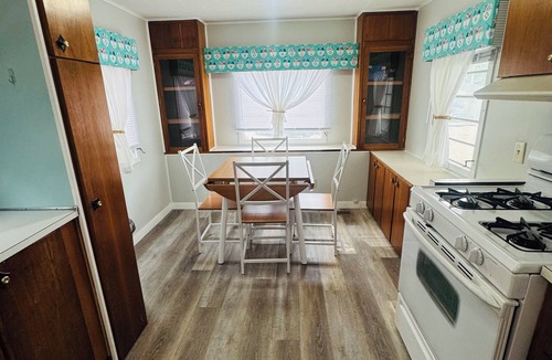 Warsaw House | The beach is 30 seconds away! Chapman Lake in Warsaw, IN.