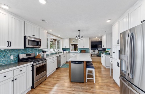 Middleville House | The Bluegill - Executive Cottage on Gun Lake
