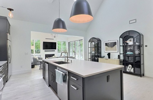 Shorewood-Tower Hills-Harbert House | The Haven at Sawyer: Luxury Escape in SW Michigan near Warren Dunes