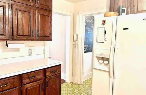 Keller Park House | The Portage Place: 3BR 2 mi from ND w/king suite