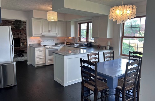 Greencastle House | The Ranch@DePauw is available August, 4 bedrooms. Modern, clean, Greencastle, IN