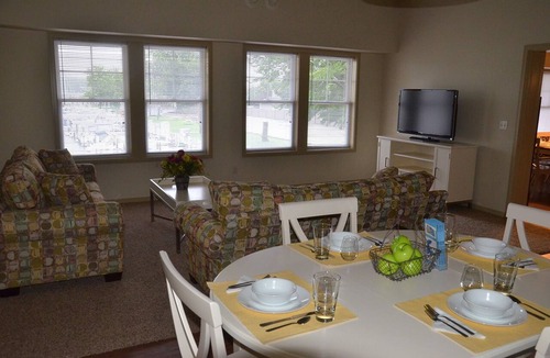 Holland Condo | The Staterooms 2P, Newly Built, Lake View, Seasonal Heated Pool, Near State Park