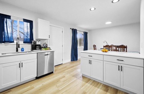 Fairborn House | The Wright Stay - Quiet, Family Friendly Home near WPAFB and Wright State.