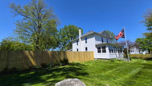 Three Oaks House | Three Oaks Retreat
