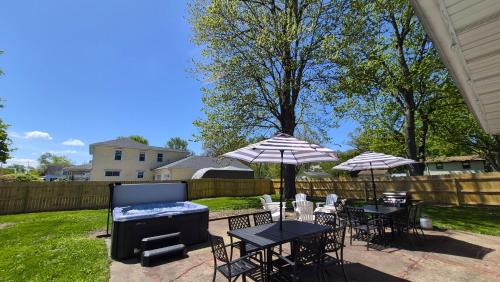 Three Oaks House | Three Oaks Retreat