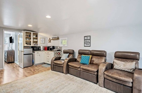 Smyrna House | Tiki Retreat-Hot Tub-Fire Pit - Private Beach