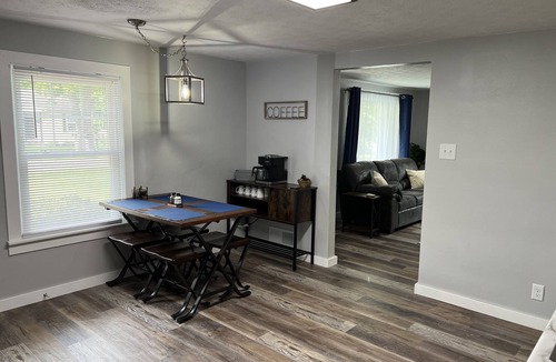 Muncie House | Top-Rated Home Near Ball State & IU Hospital- Summer Specials