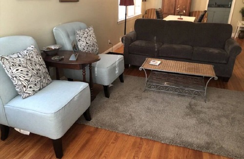 Saint Joseph House | TWO HOUSES TO LAKE MICHIGAN- downstairs three bedroom unit (also see 309683)