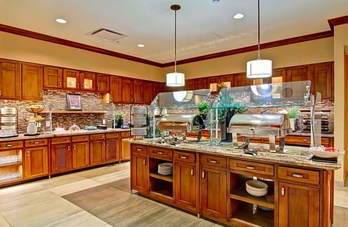 Central Business District Hotel | 3-Star Hotel ∙ Homewood Suites by Hilton Cincinnati-Downtown